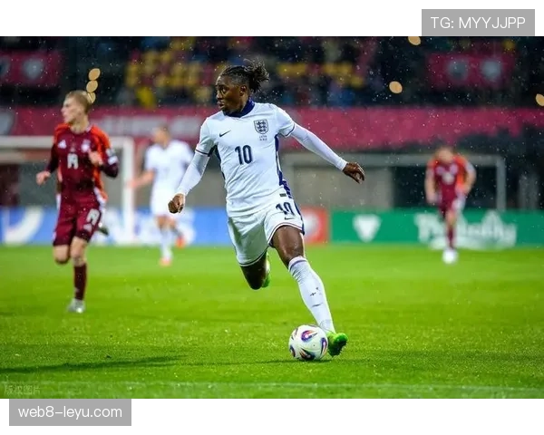 图赫尔凝聚全队士气，剑指争冠新突破