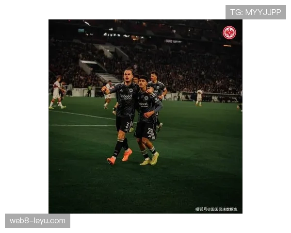 德甲转会潮涌:新赛季离队与加盟动向引热议 德甲转会潮涌:新赛季离队与加盟动向引热议