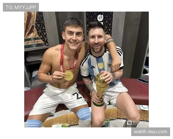 梅西与C罗训练对决曝光，状态回暖迹象引热议