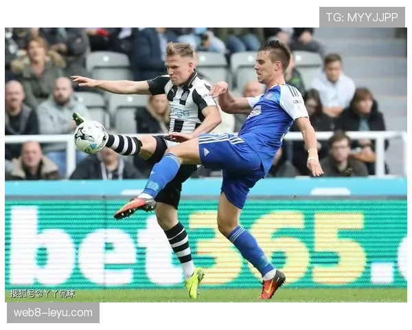 英超对决：伊普斯维奇主场迎战朴茨茅斯，双方状态成关键看点