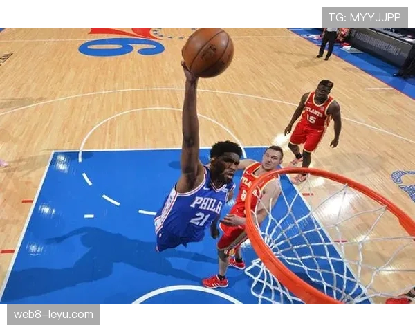 兰斯队在新赛季首战中表现稳健,逆转获胜显示出良好状态 兰斯队在新赛季首战中表现稳健,逆转获胜显示出良好状态