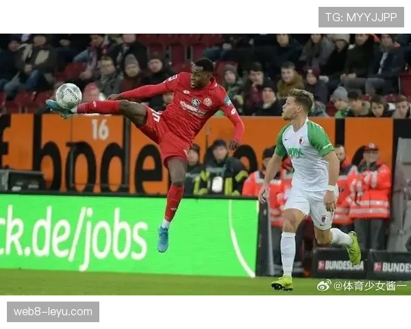 奥格斯堡近期状态回暖，展现反击威力强势逆转对手取得关键胜利