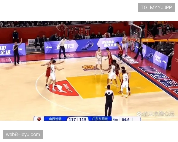 奥运会足球赛争议判罚引热议 奥运会足球赛争议判罚引热议